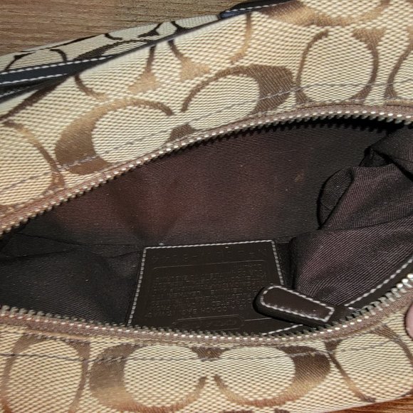 Coach Tote - Picture 2 of 4